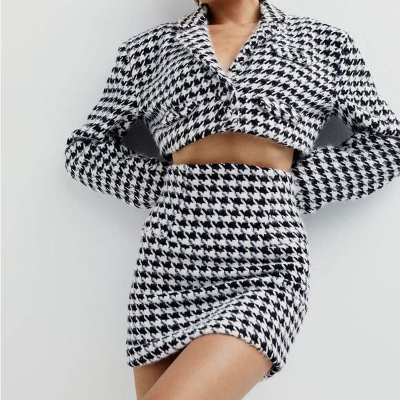 NWT For Love and Lemons Bonnie mini skirt in black and white size‎ large - Picture 1 of 11